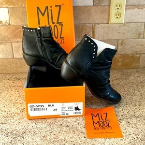 Miz Mooz New York City Black Leather Leon Boots (Booties) Size EU 38/US 8